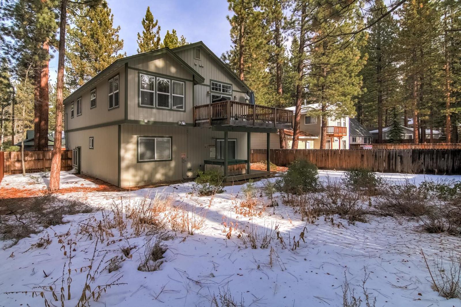 1144GB The Golden Bear Retreat home Main image 1
